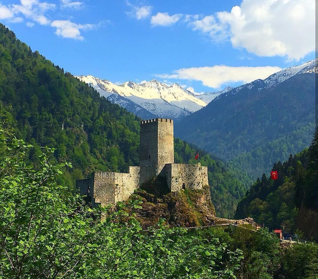 Zilkale Castle: History and nature in Black Sea